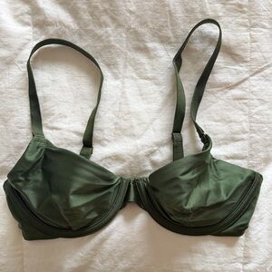 CUUP The Plunge Satin Vine Shine Deep Green Women's Bra 32D